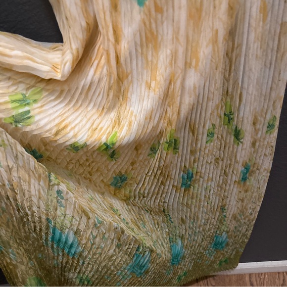 JACK BRYAN - vintageevening gown; 60s/70s era Yellow and Green Floral Maxi Dress - Picture 9 of 16